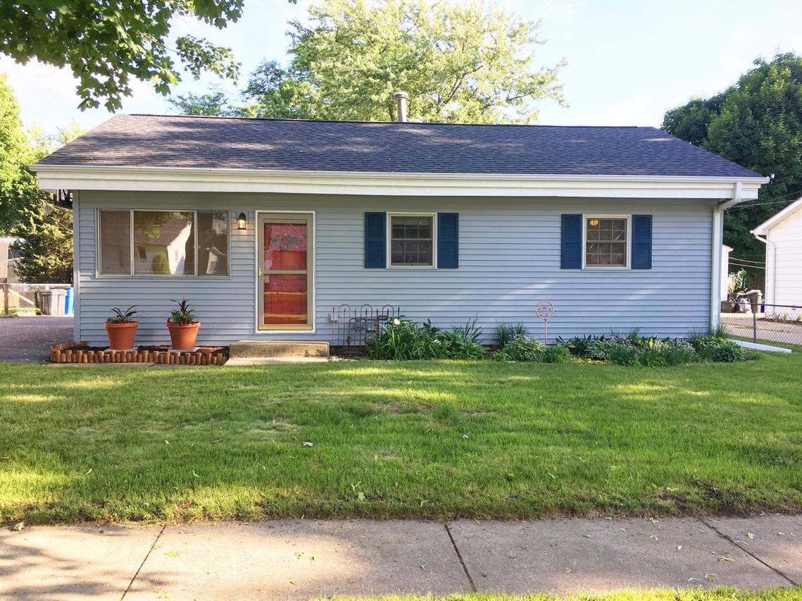 1203 Kingsley Dr., Machesney Park, IL 61115