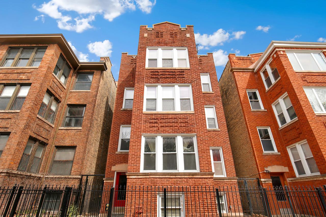 2044 W Birchwood Ave., Chicago, IL 60645