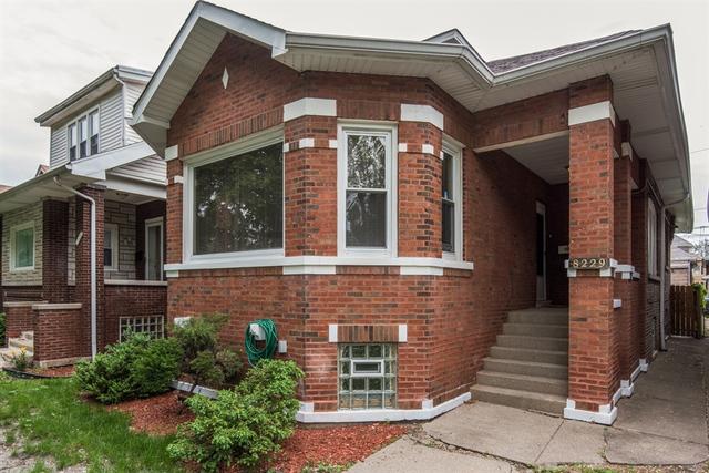 8229 S Rhodes Ave., Chicago, IL 60619