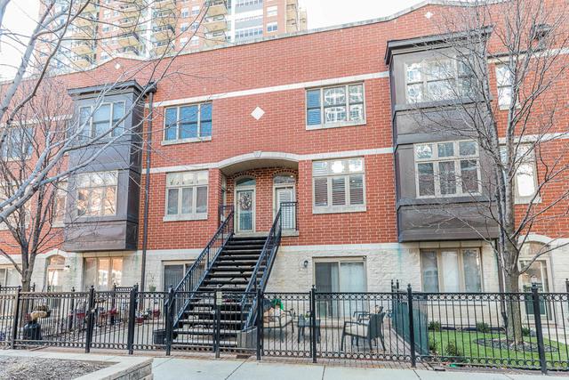 313 E 17th St., Chicago, IL 60616