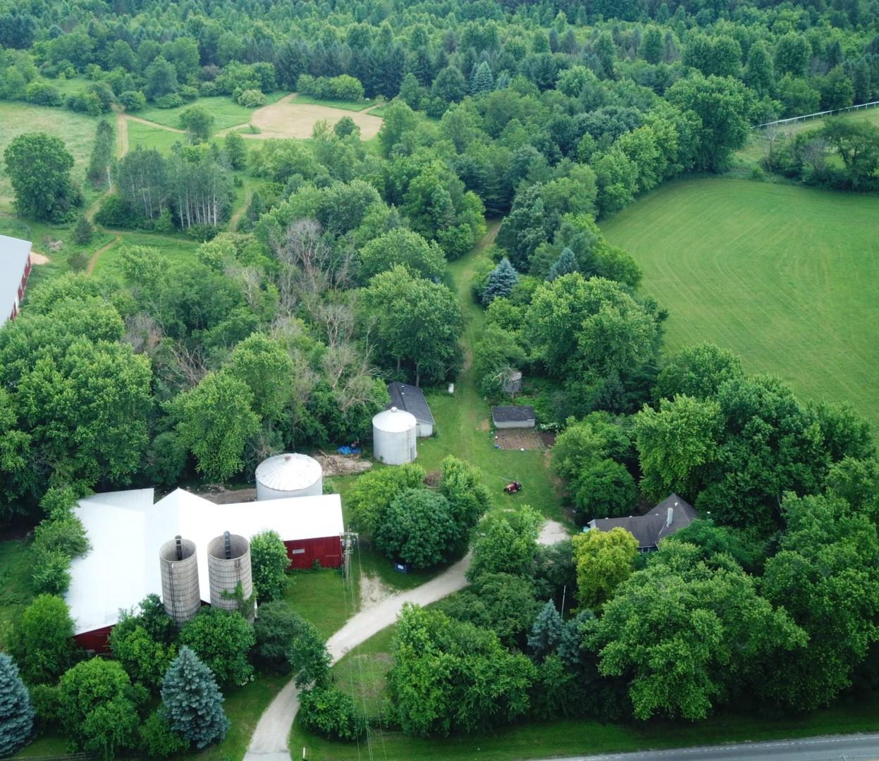 39W811 Fabyan Pkwy., Elburn, IL 60119