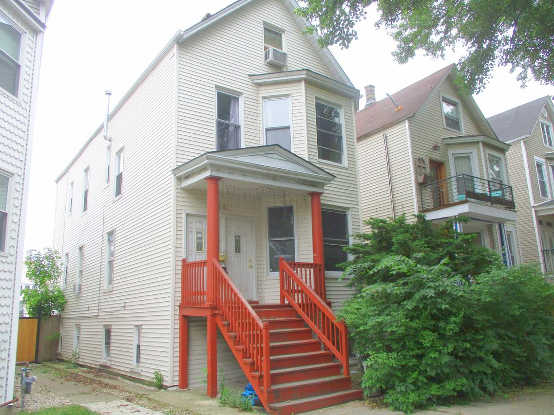 3241 N Hamlin Ave., Chicago, IL 60618