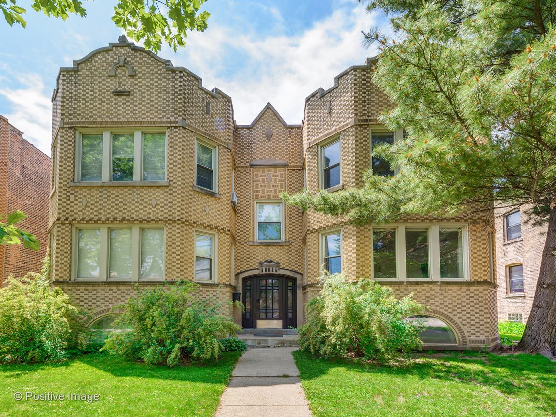 2930 N Mango Ave., Chicago, IL 60634