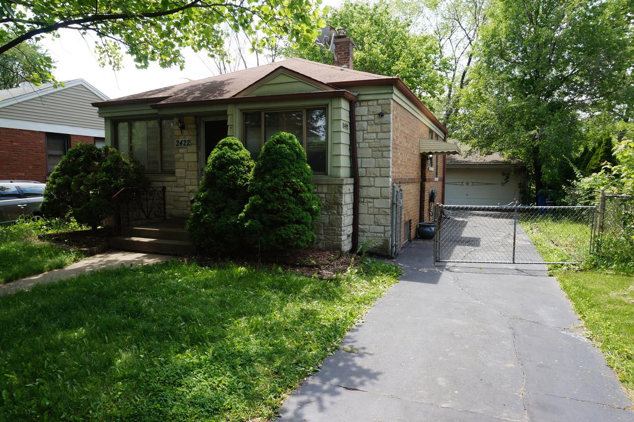 2422 Westbrook Dr., Franklin Park, IL 60131