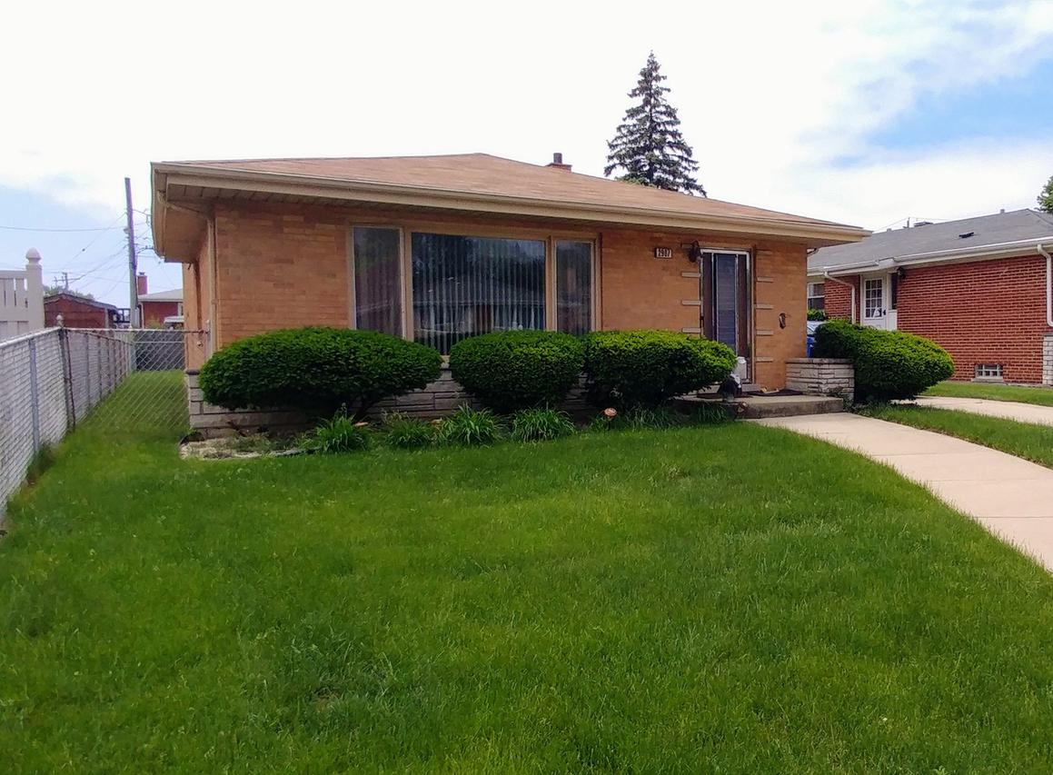 2907 W 86th St., Chicago, IL 60652