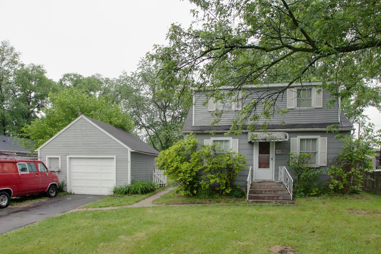 1404 Walnut Dr., Round Lake Beach, IL 60073