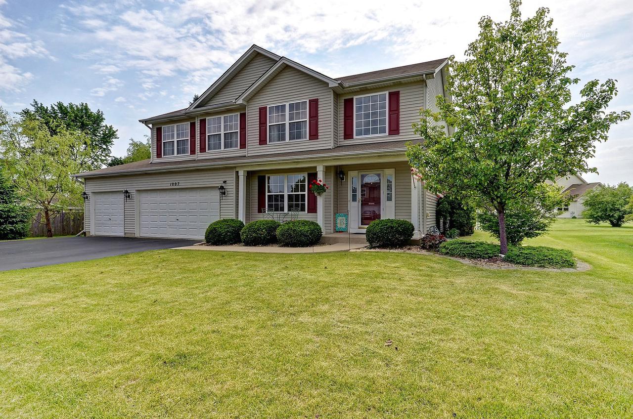 1807 Addleman St., Joliet, IL 60431