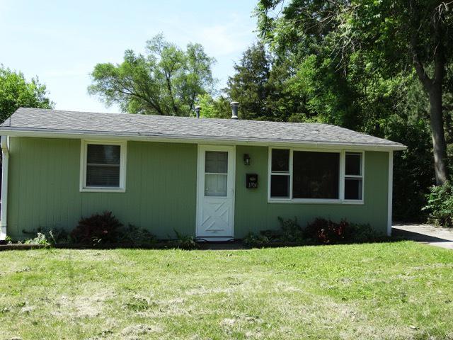 1706 Earl Ct., Dekalb, IL 60115