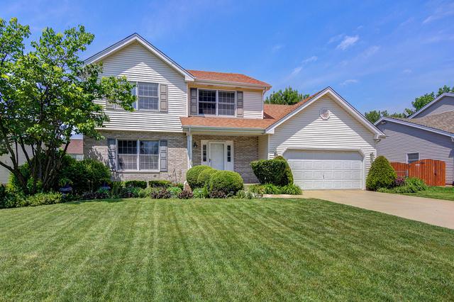 2011 Maplewood Cir., Naperville, IL 60563
