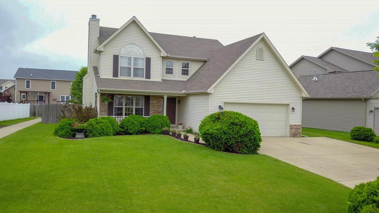 809 Trailway Dr., Champaign, IL 61822