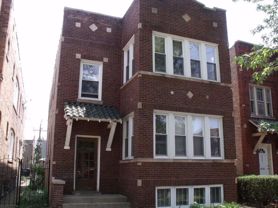 1025 N Massasoit Ave., Chicago, IL 60651