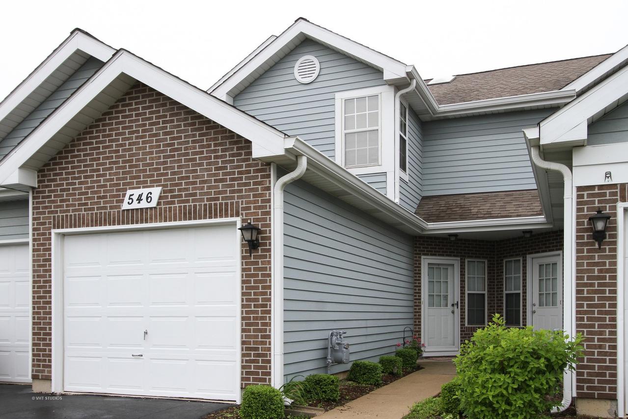 546 Woodhaven Dr., Mundelein, IL 60060