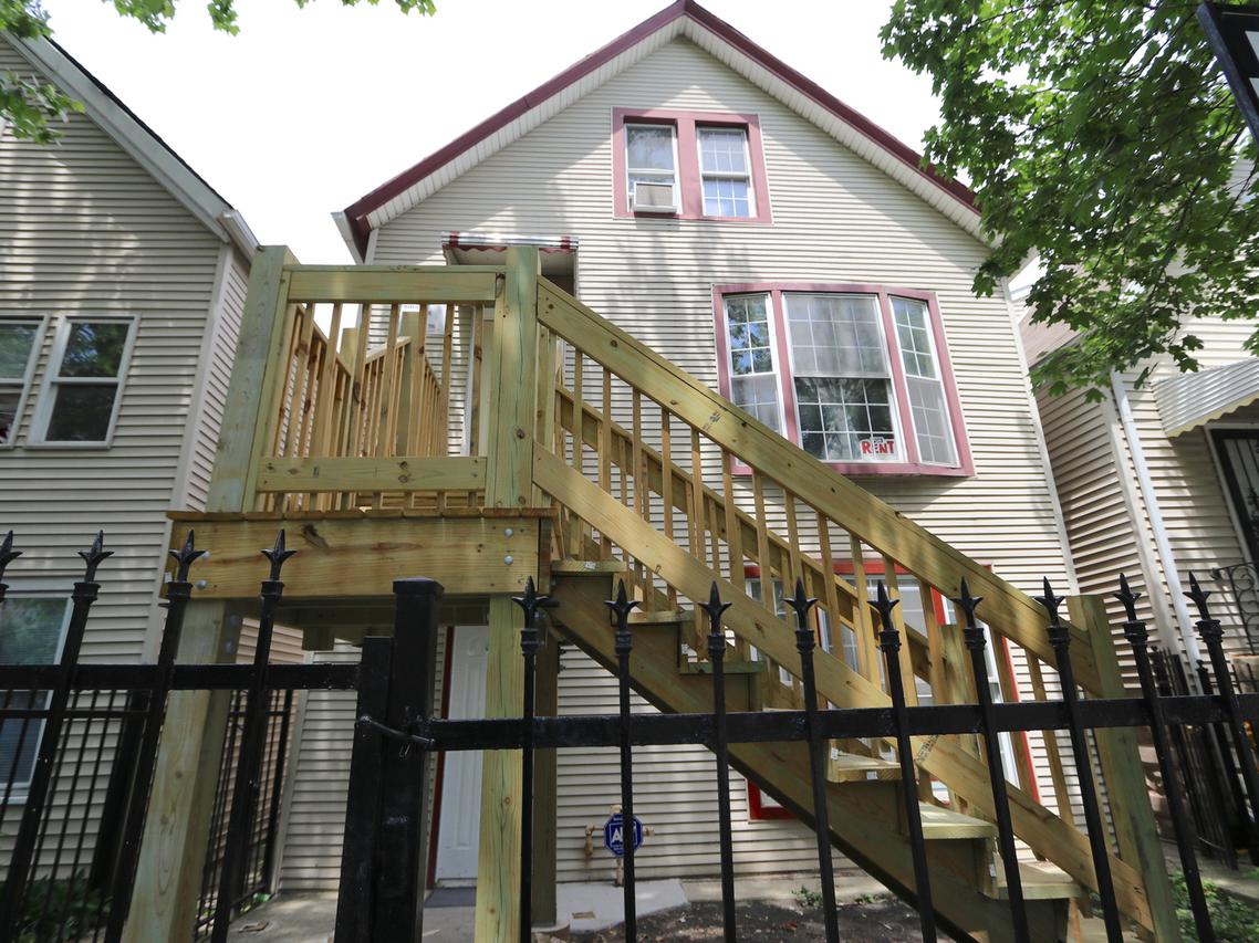 4208 W Augusta Blvd., Chicago, IL 60651