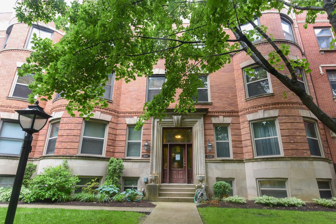 4341 N Kenmore Ave. #3, Chicago, IL 60613