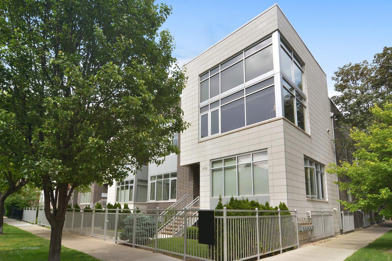 2103 N Campbell Ave. #1N, Chicago, IL 60647
