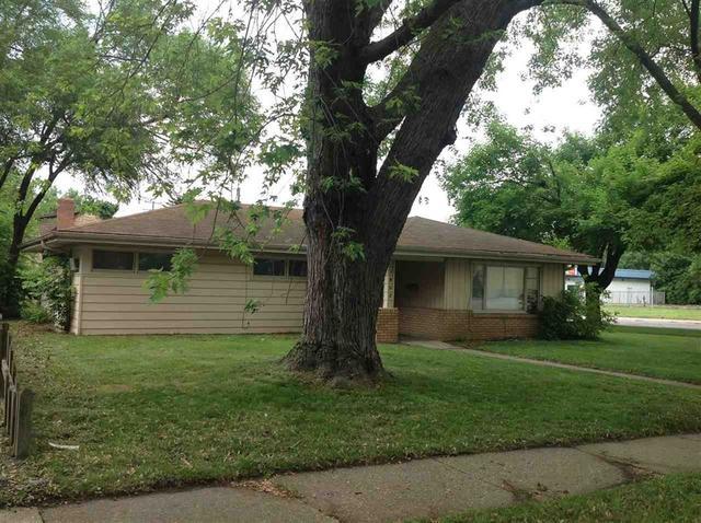 1803 Bell Ave., Rockford, IL 61103