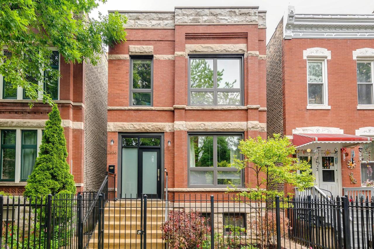2636 W Crystal St., Chicago, IL 60622