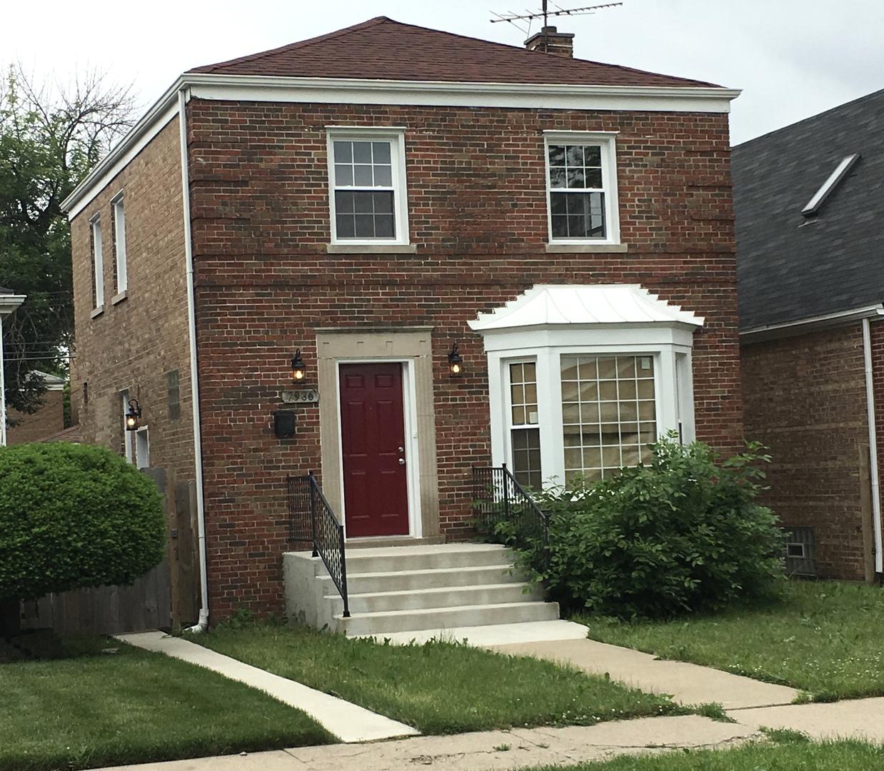 [Address Unavailable], Chicago, IL 60652