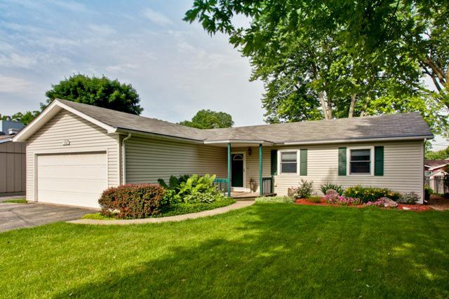 1109 Washington Ave., Wauconda, IL 60084