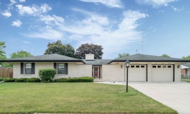 480 N 1st Ave., Coal City, IL 60416