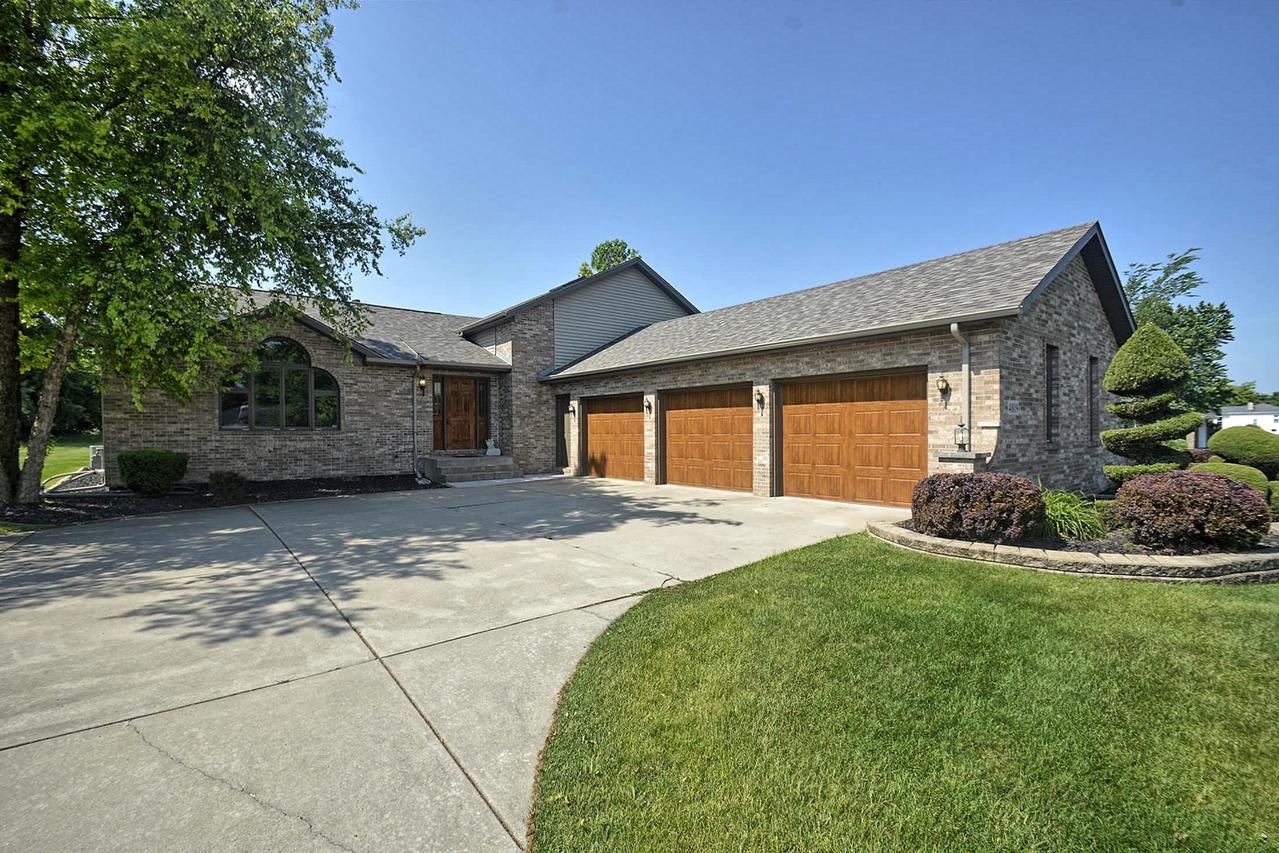 4809 Sunset Ln., Country Club Hills, IL 60478