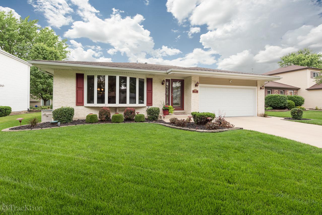 1150 Hobart Ave., Downers Grove, IL 60516