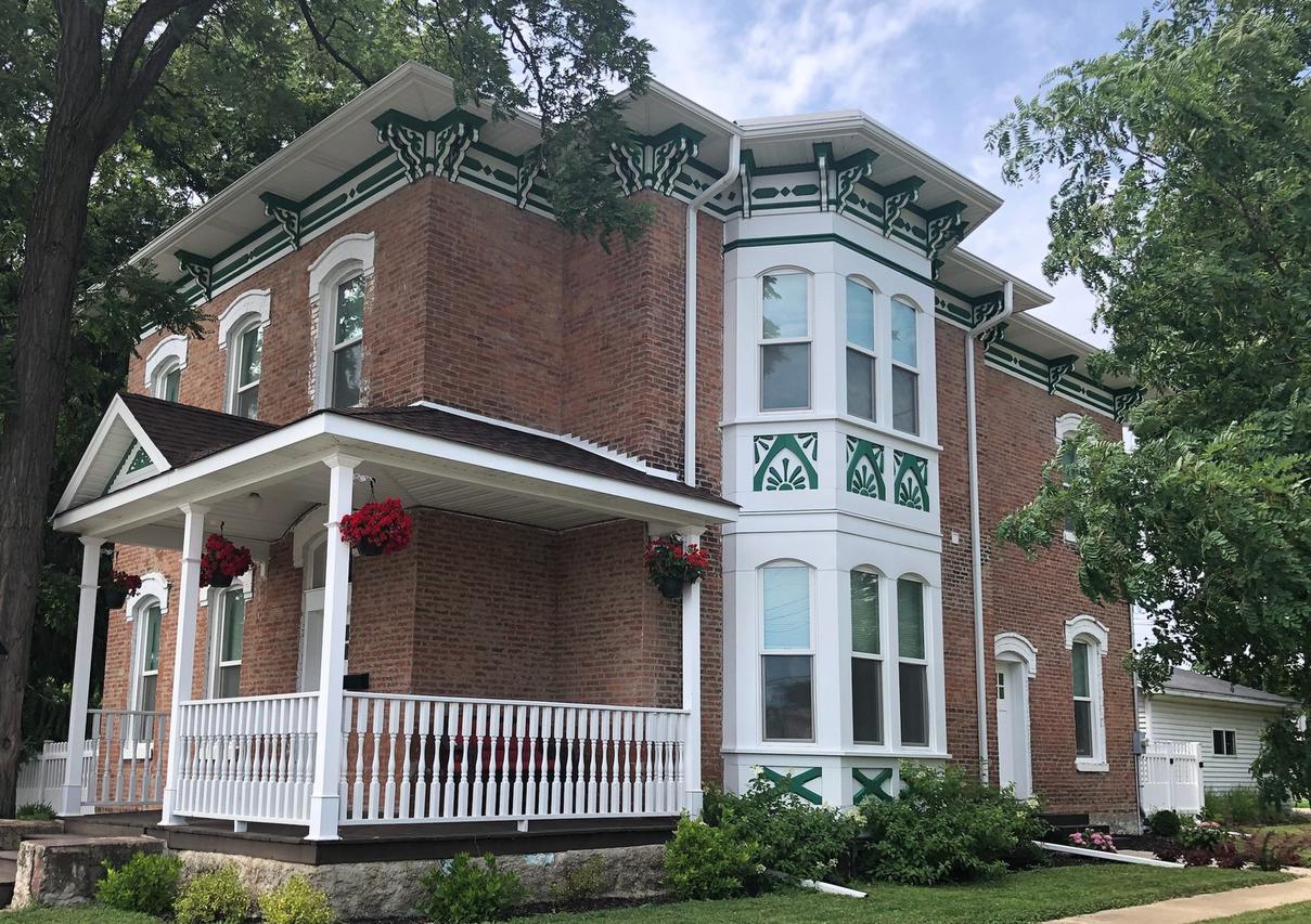 217 E Main St., Plano, IL 60545