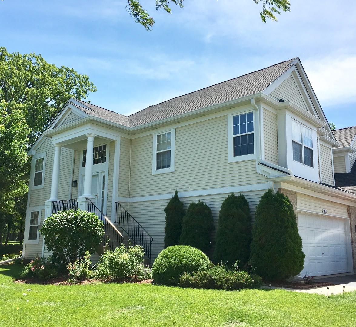 911 Ainsley Dr., West Chicago, IL 60185