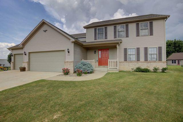 1717 Hunters Ridge Ct., Mahomet, IL 61853