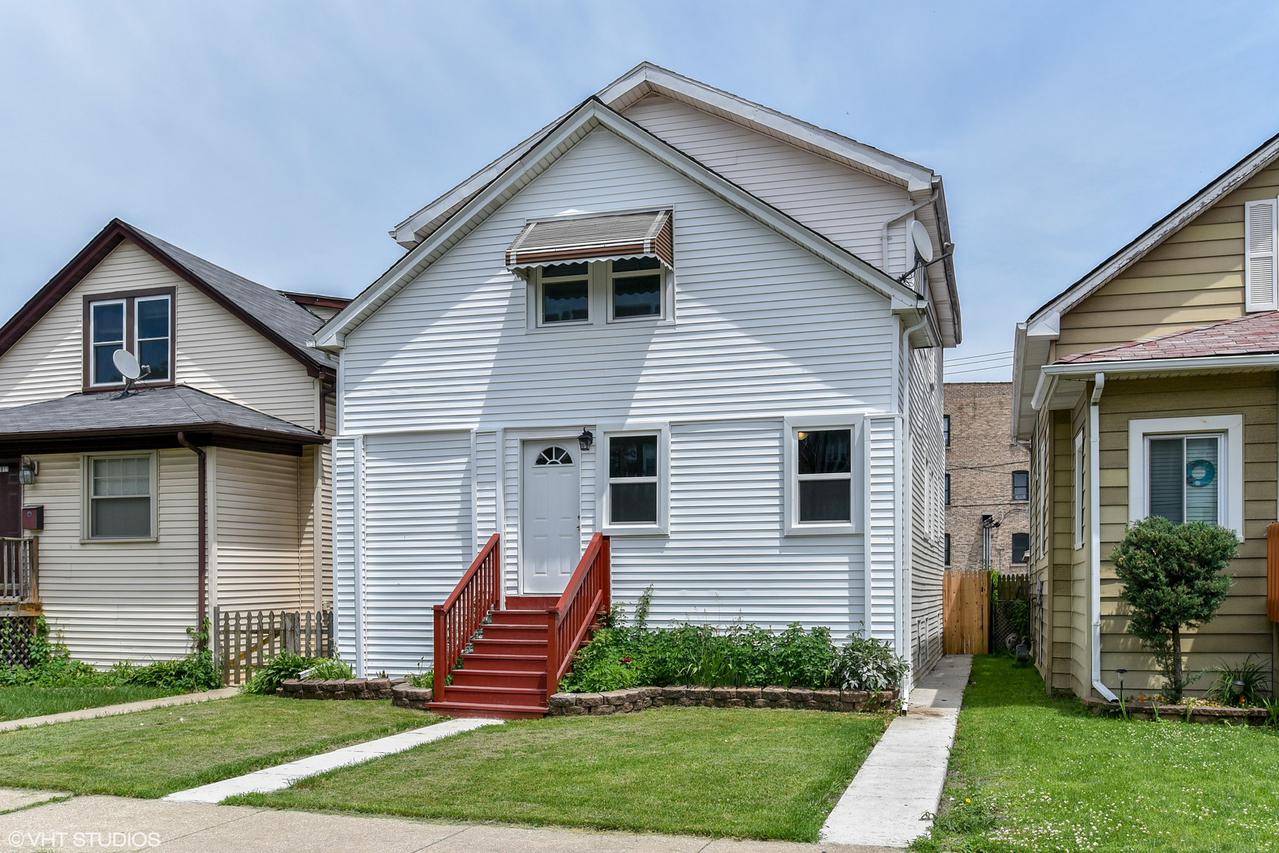 1013 S 2nd Ave., Maywood, IL 60153