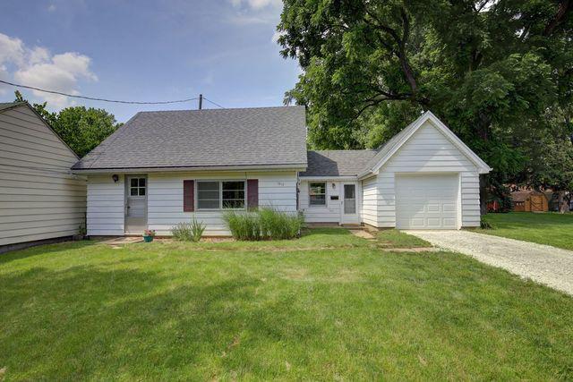 1310 W Green St., Champaign, IL 61821
