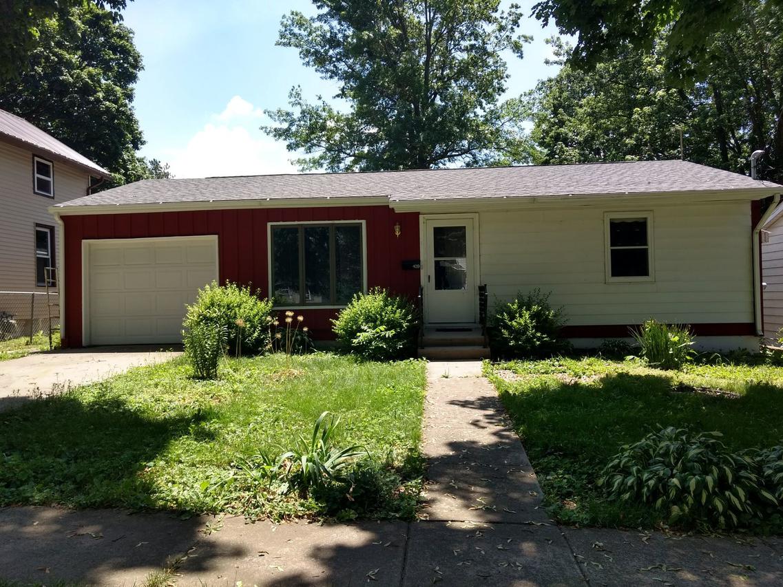 409 W North St., Polo, IL 61064