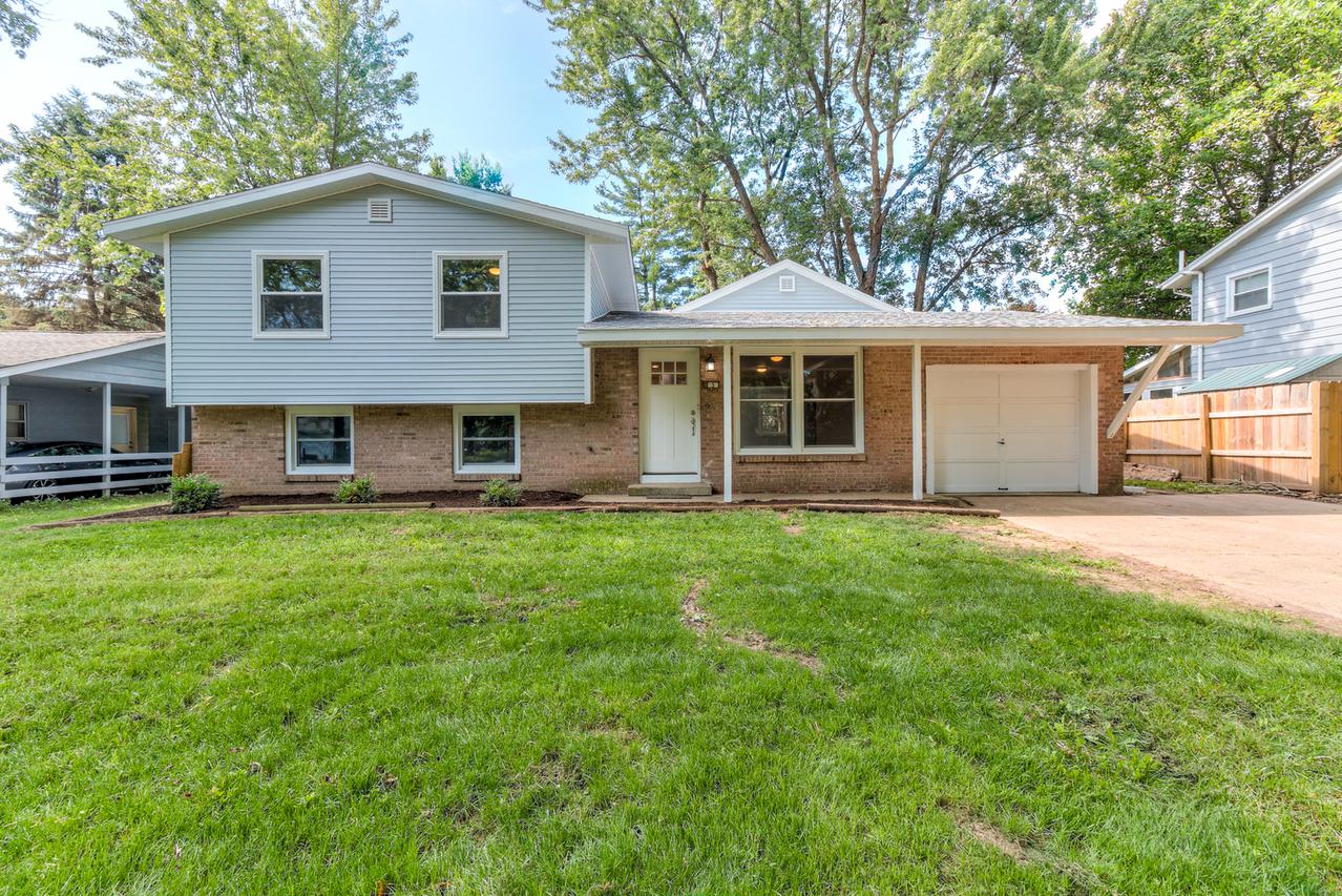 3 Mcdonald Ct., Champaign, IL 61821