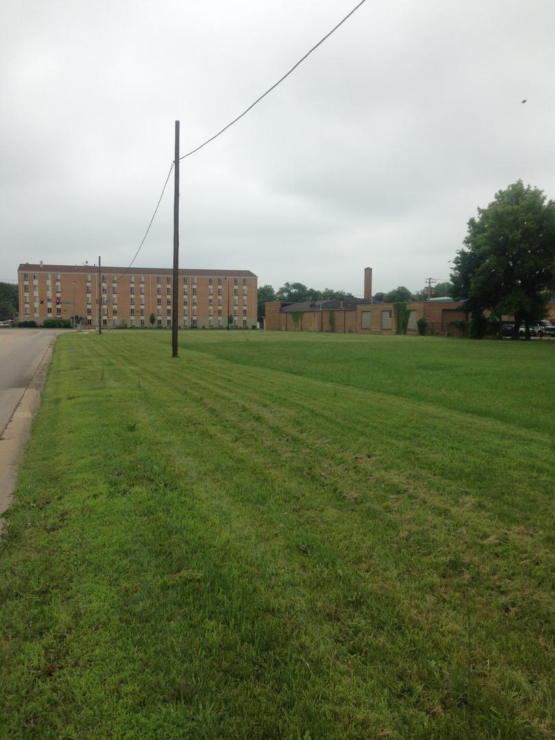 2117 Kishwaukee St., Rockford, IL 61104