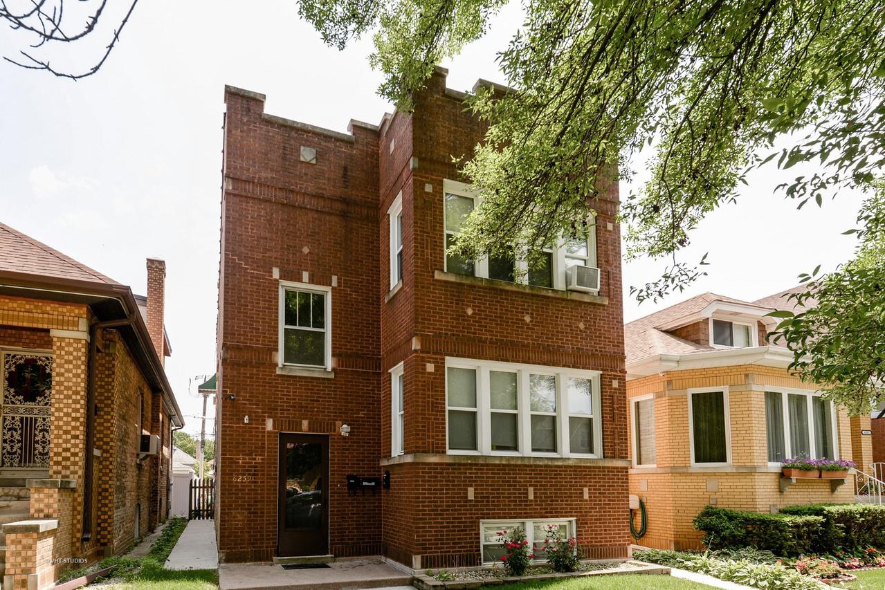 6259 W Hyacinth St., Chicago, IL 60646