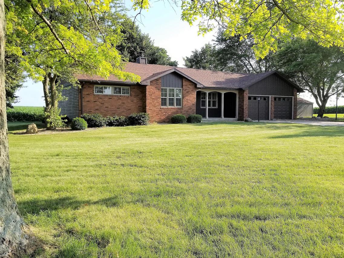 561 Us Route 150, Champaign, IL 61822
