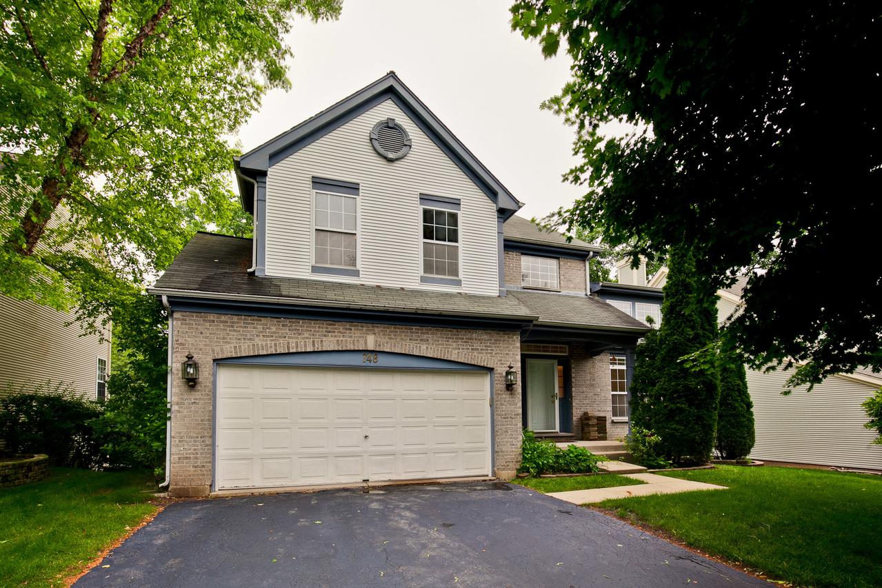 748 Darnell Ln., Gurnee, IL 60031
