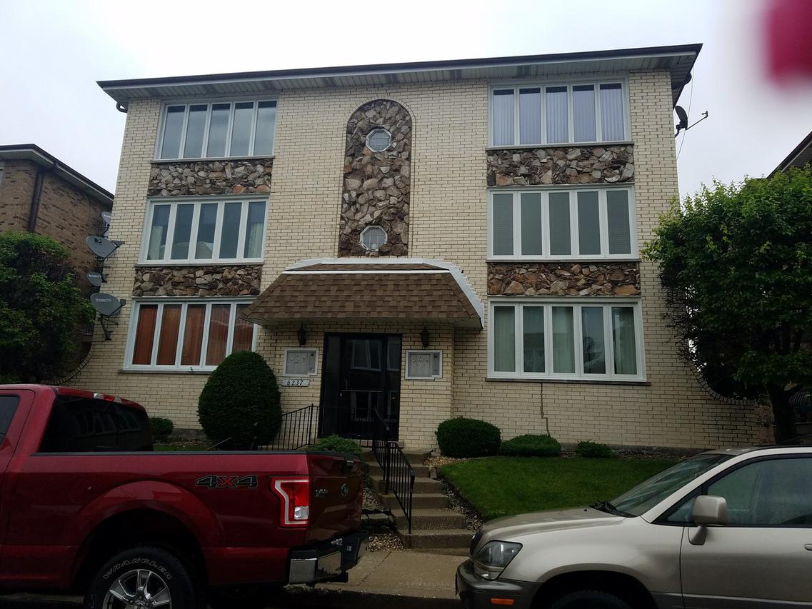6237 S Newland Ave. #3S, Chicago, IL 60638