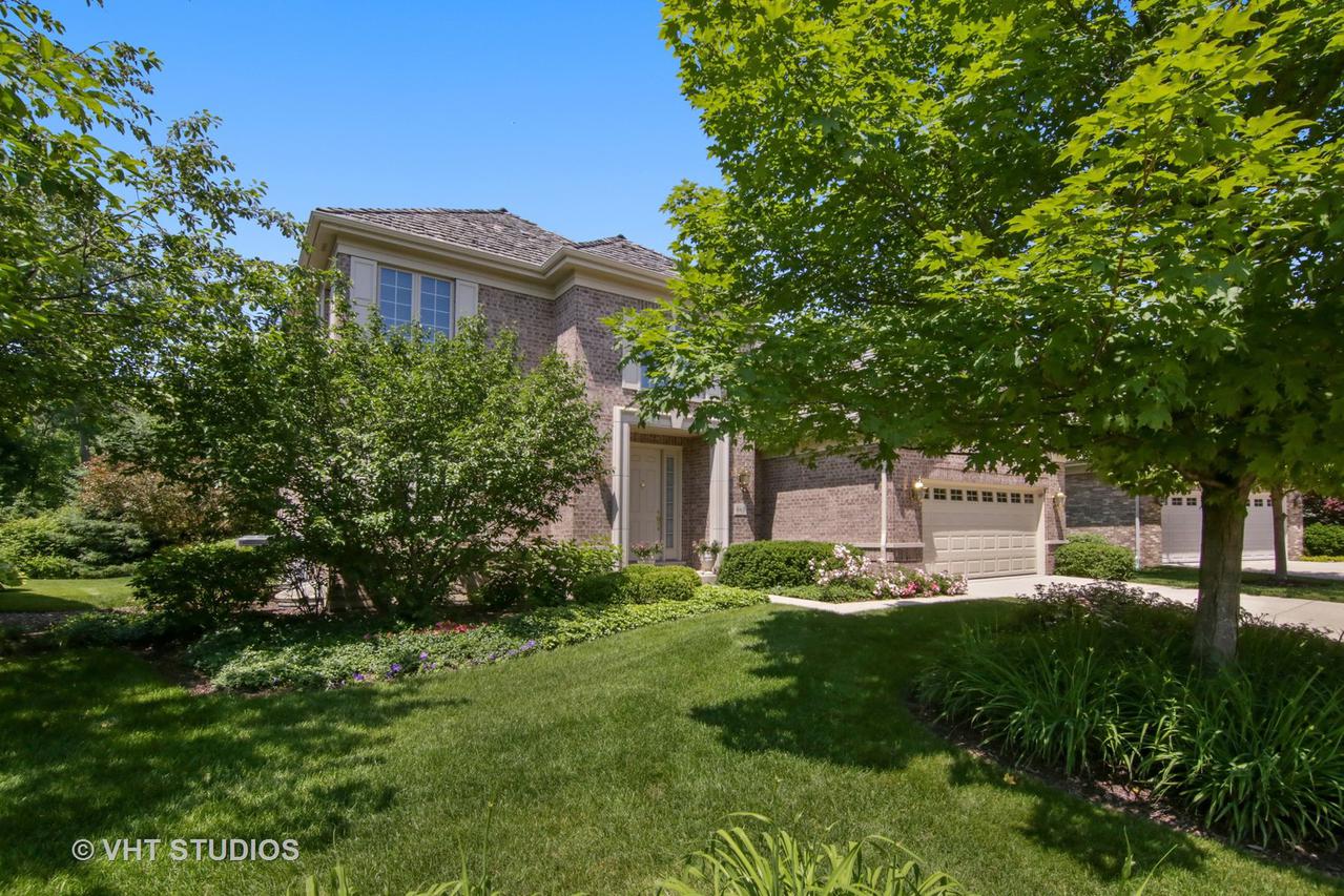 865 Country Club Ln., Northbrook, IL 60062