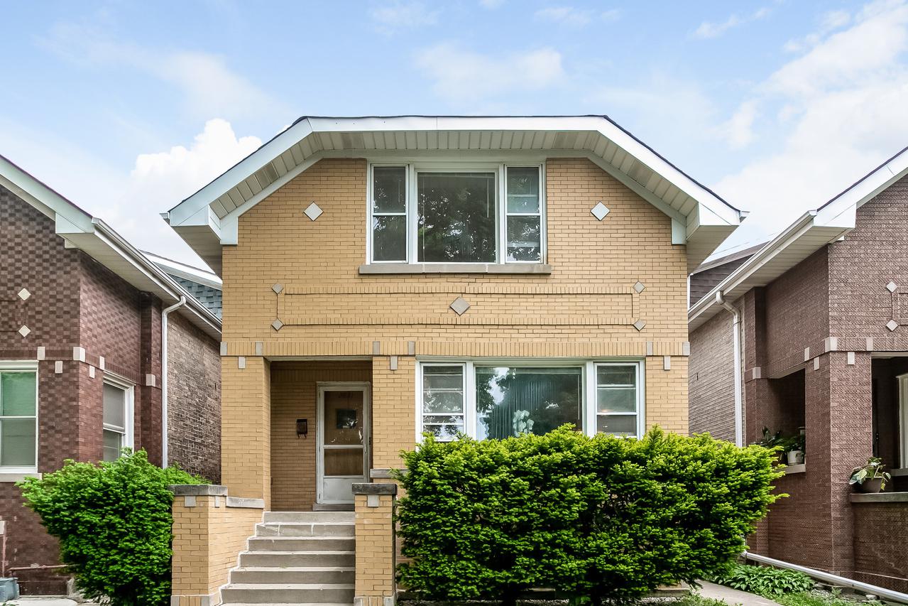 2851 N Linder Ave., Chicago, IL 60641