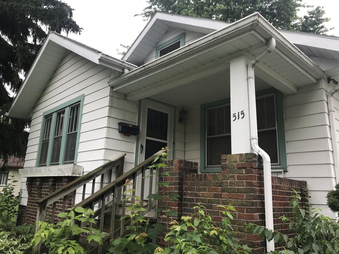 515 W Dewey St., Freeport, IL 61032