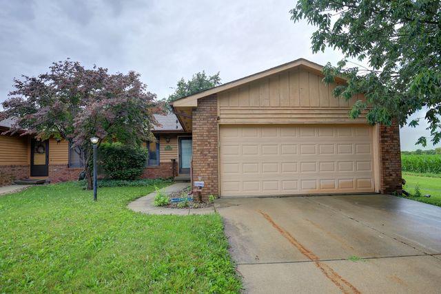 3107 Chatham Dr. #A, Urbana, IL 61802