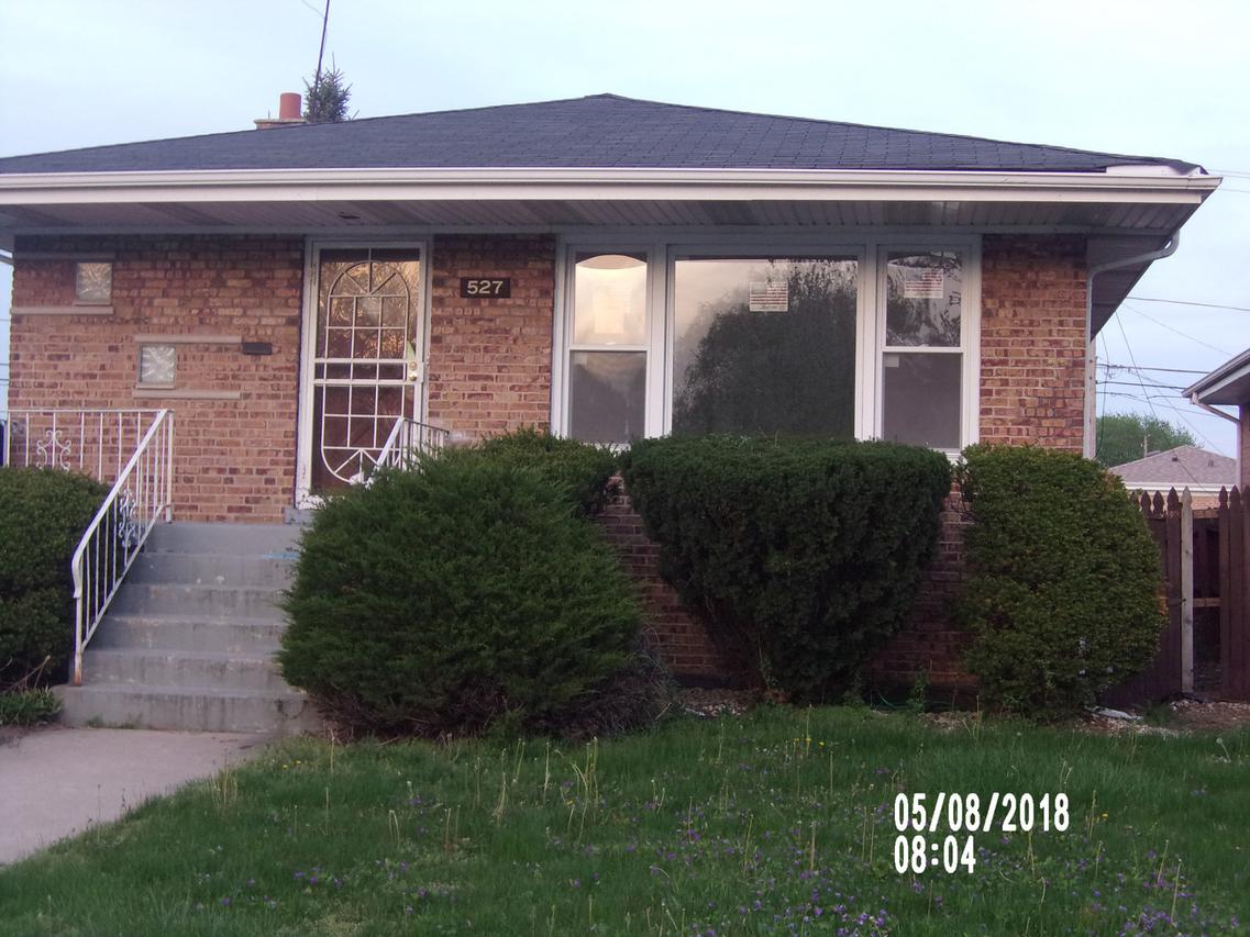 527 Oglesby Ave., Calumet City, IL 60409