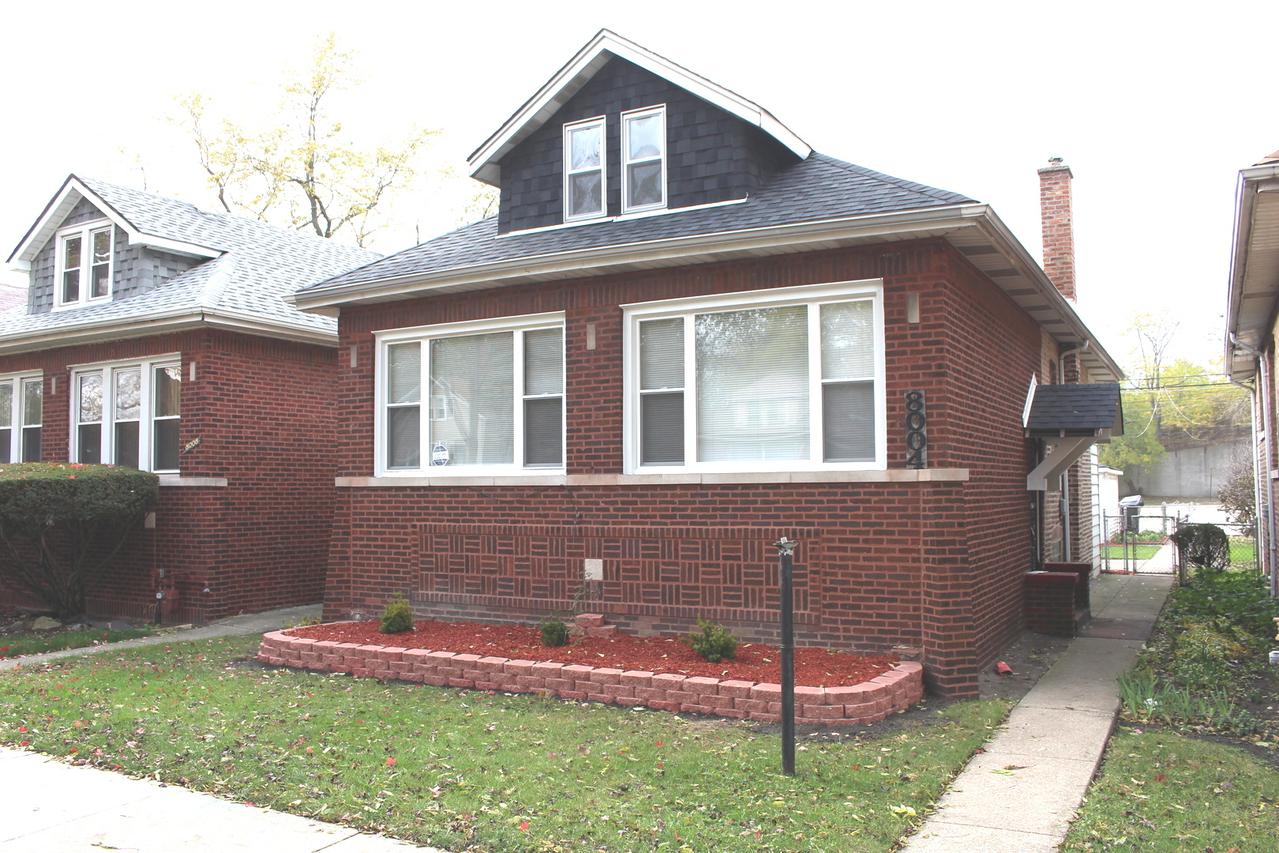 8004 S Woodlawn Ave., Chicago, IL 60619