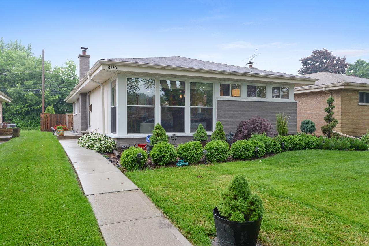 8446 Christiana Ave., Skokie, IL 60076