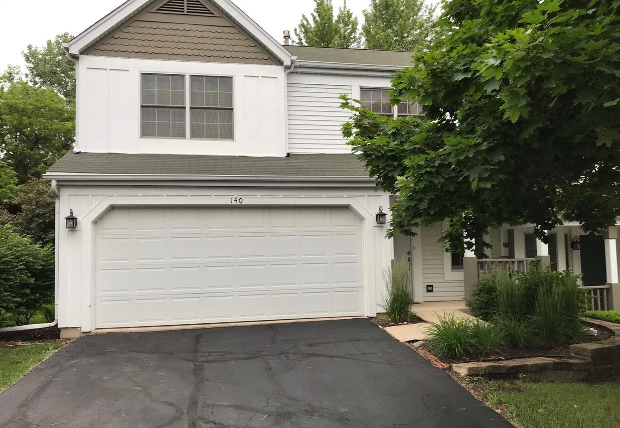 140 Spring Ct., Carpentersville, IL 60110