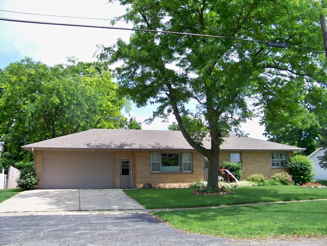 11612 Prairie Ave., Hebron, IL 60034
