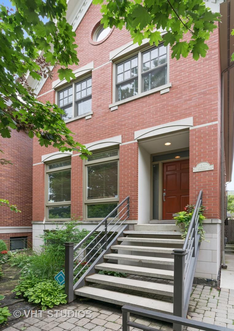 1307 W Schubert Ave., Chicago, IL 60614
