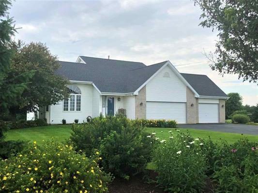 743 Woodsong Ct., Rockord, IL 61102