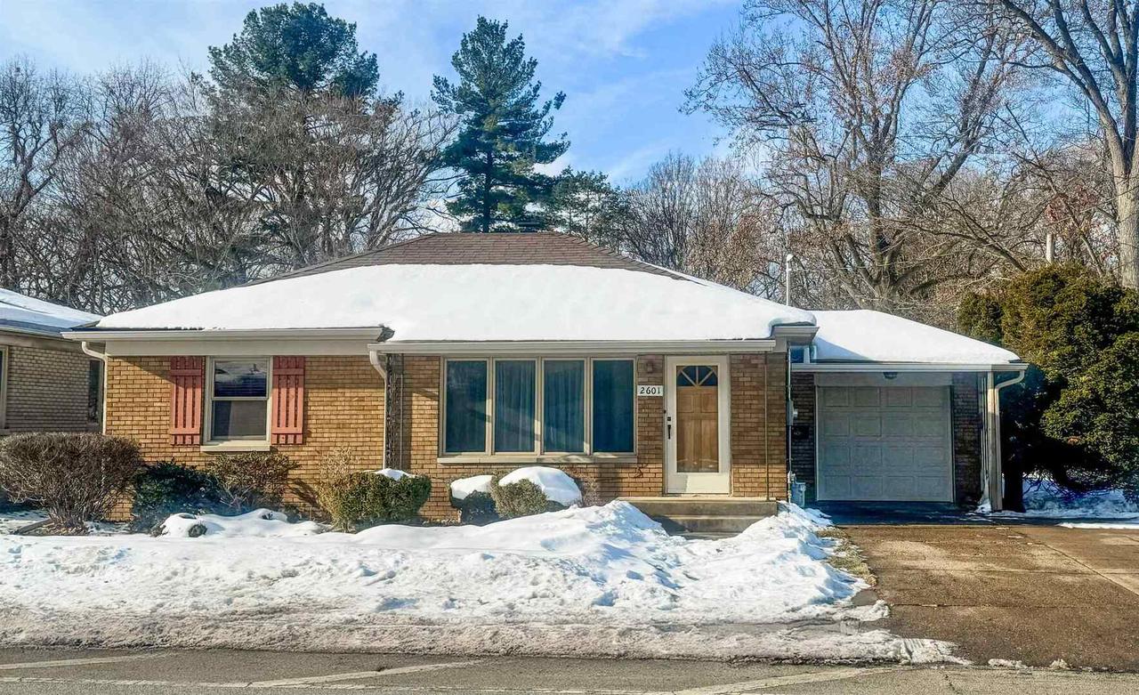 2601 7th St., East Moline, IL 61244